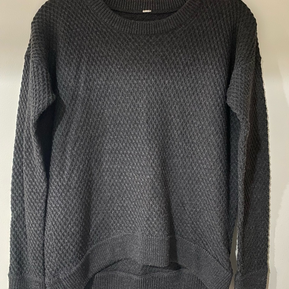 Lululemon sweater